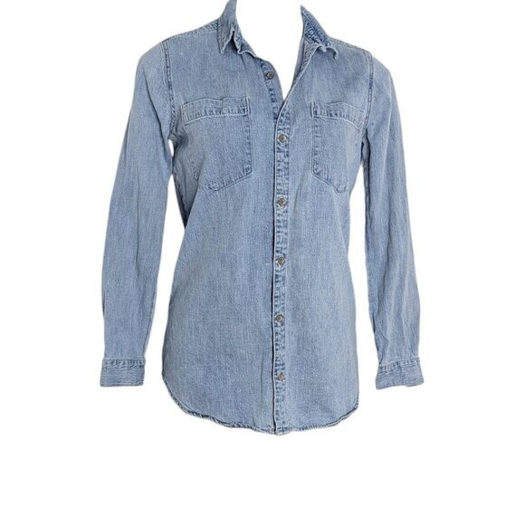 Lucky Brand Light Wash Denim Button Up Long Sleeve Front Pocket Boyfriend Shirt - Picture 1 of 7
